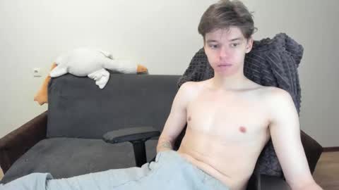 guy_liam1 online show from December 15, 9:02 am