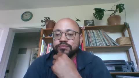 guy_wood15 online show from April 30, 8:09 am