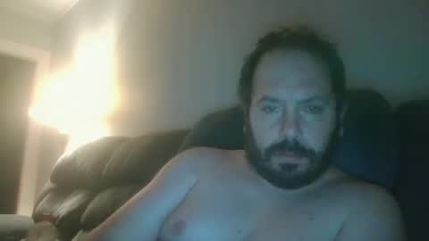 guynaked105 online show from April 13, 5:02 am