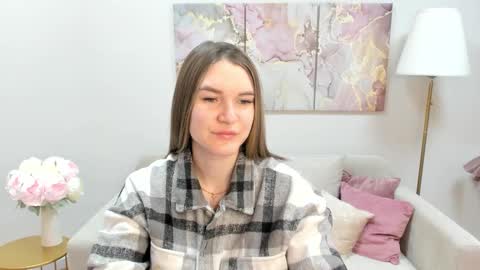 Snapshot of gwensmitt chatting on November 13, 9:25 pm gwensmitt online show from November 13, 9:25 pm