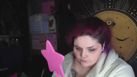 Snapshot of gxddess_fe chatting on February 6, 8:29 am Goddess Fe online show from February 6, 8:29 am