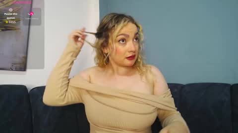 Snapshot of gya_stevens chatting on October 30, 7:36 pm Gya online show from October 30, 7:36 pm