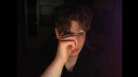 gymguy0505 online show from June 2, 11:07 pm