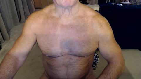 Gymguy online show from November 25, 10:10 pm