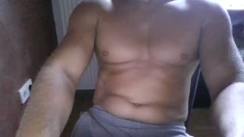 gymxxx_ online show from July 8, 5:01 am