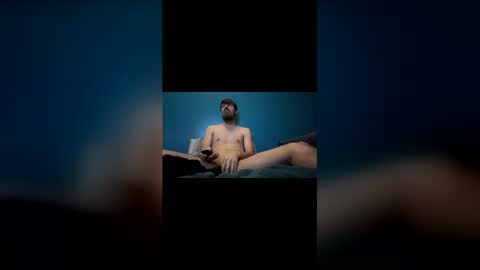 h00d13 online show from December 1, 4:50 am