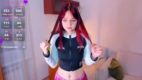 Kelly  Lilly online show from January 17, 8:56 pm