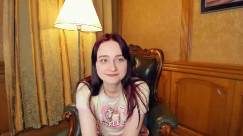 Snapshot of h0lyangel chatting on May 6, 8:25 pm Kelly Lilly online show from May 6, 8:25 pm