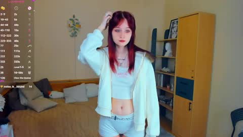 Snapshot of h0lyangel chatting on June 1, 10:55 pm Kelly Lilly online show from June 1, 10:55 pm