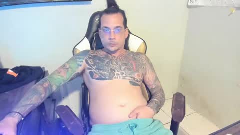 Snapshot of h0lysin chatting on February 19, 11:36 pm Alejandro 3 online show from February 19, 11:36 pm