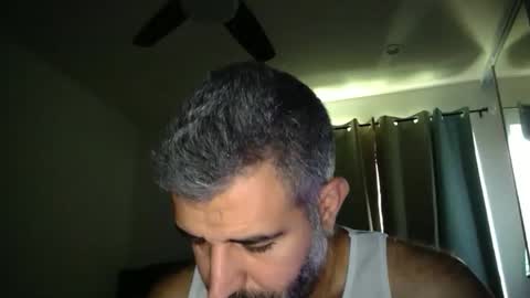 h0nest84 online show from December 20, 6:37 pm