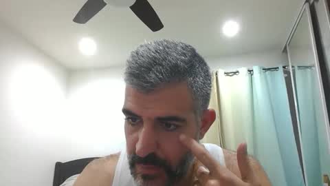 h0nest84 online show from March 2, 4:14 am