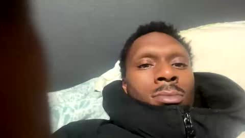 h111phin online show from December 2, 8:19 am