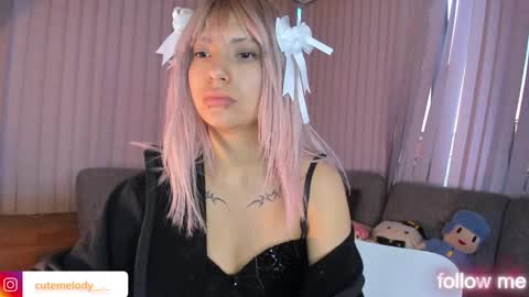 Hello Kitty online show from February 10, 12:09 pm