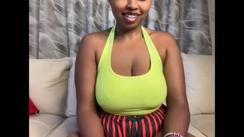 Snapshot of h_o_t_goddess chatting on November 30, 3:32 am h_o_t_goddess online show from November 30, 3:32 am