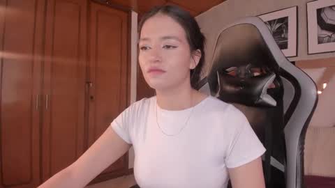 haathorx online show from October 13, 5:35 pm