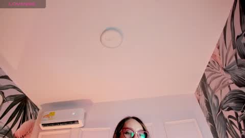 hada_magica online show from April 16, 7:14 pm