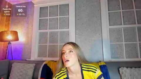 Snapshot of hada_magica chatting on June 17, 11:45 am hada_magica online show from June 17, 11:45 am