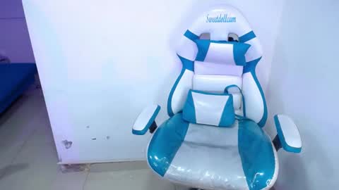 HaddaCrazy online show from December 11, 2:52 am