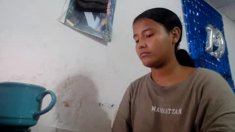  Hade   independent model online show from July 3, 7:42 pm
