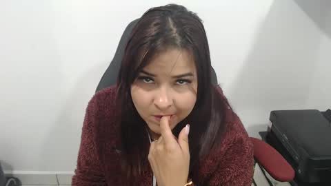 Snapshot of hahahellt chatting on December 27, 9:00 pm hahahellt online show from December 27, 9:00 pm