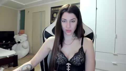 Sk     pe     Anya388109 online show from December 14, 4:23 pm