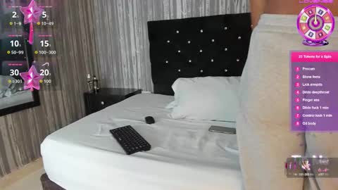 Snapshot of hailey_johnsonn chatting on September 16, 12:17 pm hailey_johnsonn online show from September 16, 12:17 pm