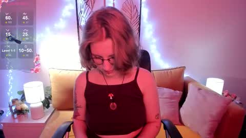 Hailey online show from October 18, 9:21 am