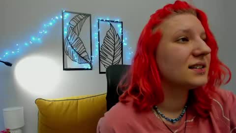 Hailey online show from April 20, 1:58 pm