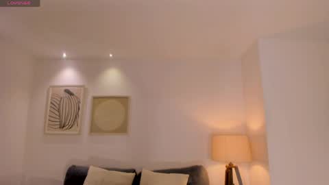 Hailey online show from April 8, 11:43 am