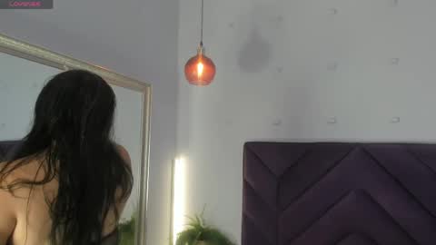 Snapshot of haileystonei chatting on June 8, 12:05 pm haileystonei online show from June 8, 12:05 pm