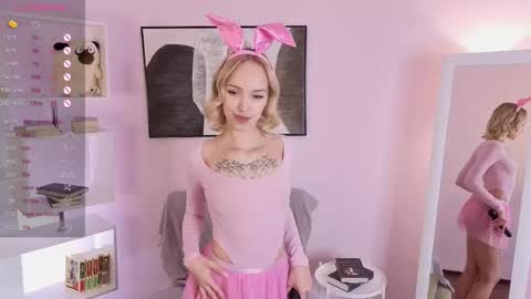 Lylu online show from December 20, 10:17 pm