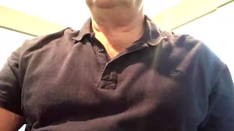 Snapshot of hairbear5 chatting on January 6, 2:21 pm Bruce online show from January 6, 2:21 pm