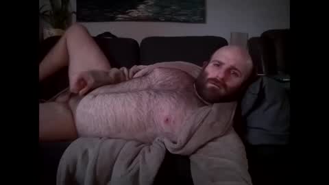 Hairiest Bear online show from March 25, 10:38 pm
