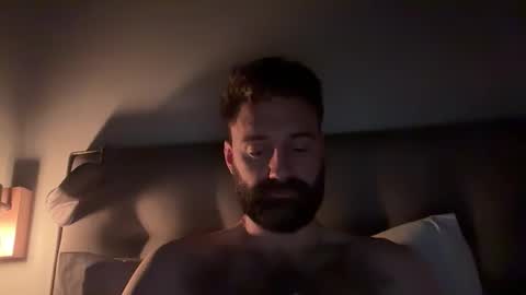 hairy_andhung online show from March 19, 12:58 am