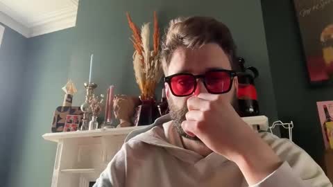 hairy_andhung online show from April 1, 12:28 pm