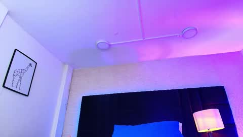 Snapshot of hairy_diamond chatting on September 18, 5:09 am H A I R Y D I A M O N D online show from September 18, 5:09 am