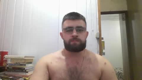 Snapshot of hairy_man_69_ chatting on December 29, 5:31 am horny online show from December 29, 5:31 am