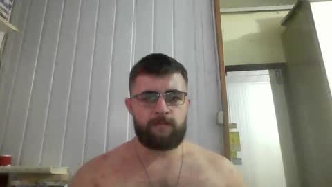 Snapshot of hairy_man_69_ chatting on January 26, 5:45 am horny online show from January 26, 5:45 am