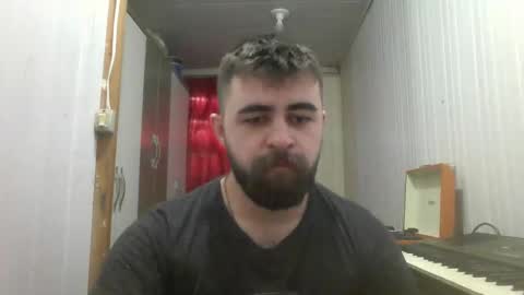 Snapshot of hairy_man_69_ chatting on December 15, 6:23 pm horny online show from December 15, 6:23 pm