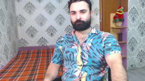 Hairy Tyler online show from February 6, 4:25 pm