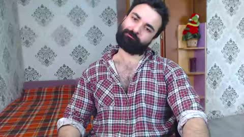 Hairy Tyler online show from February 13, 8:59 am