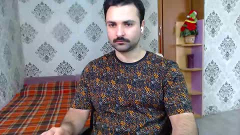 Hairy Tyler online show from February 16, 11:16 am
