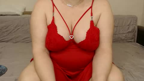 Snapshot of hairy_vi chatting on February 5, 9:08 pm hairy vicky online show from February 5, 9:08 pm