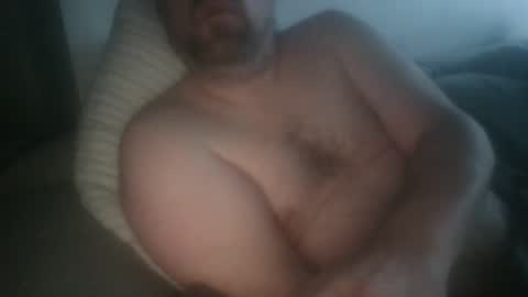 Snapshot of hairybear987 chatting on March 19, 1:26 pm hairybear987 online show from March 19, 1:26 pm