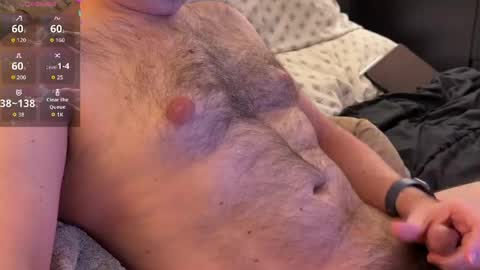 Snapshot of hairybelly818 chatting on May 24, 7:35 am Hairy Belly online show from May 24, 7:35 am