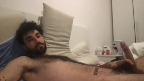 Snapshot of hairybibye chatting on December 16, 5:54 pm hairybibye online show from December 16, 5:54 pm