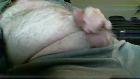 hairydude962 online show from December 17, 4:51 am