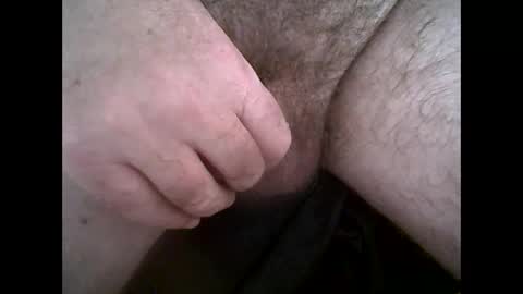 Snapshot of hairyman007 chatting on October 28, 10:19 am hairyman007 online show from October 28, 10:19 am