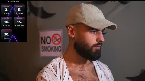 Snapshot of hairyrobxxx chatting on October 18, 5:57 pm HairyRobXxX online show from October 18, 5:57 pm